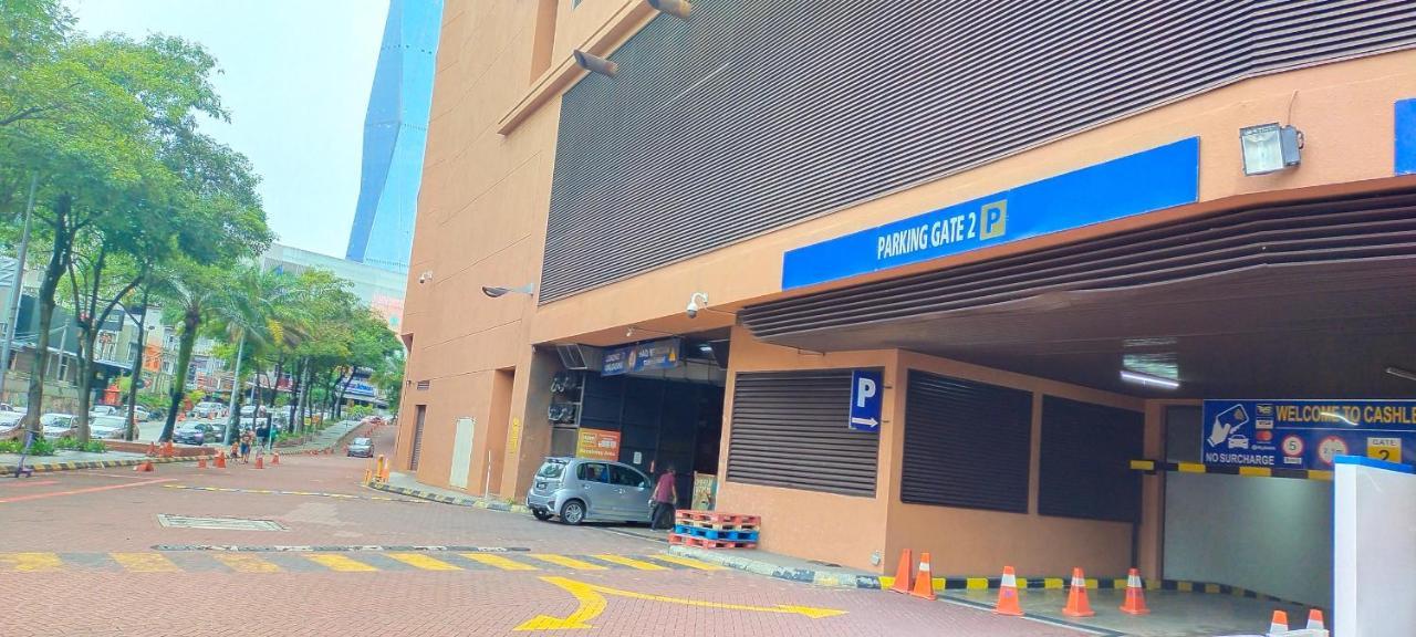 Bbs Suites At Times Square Kl Kuala Lumpur Esterno foto
