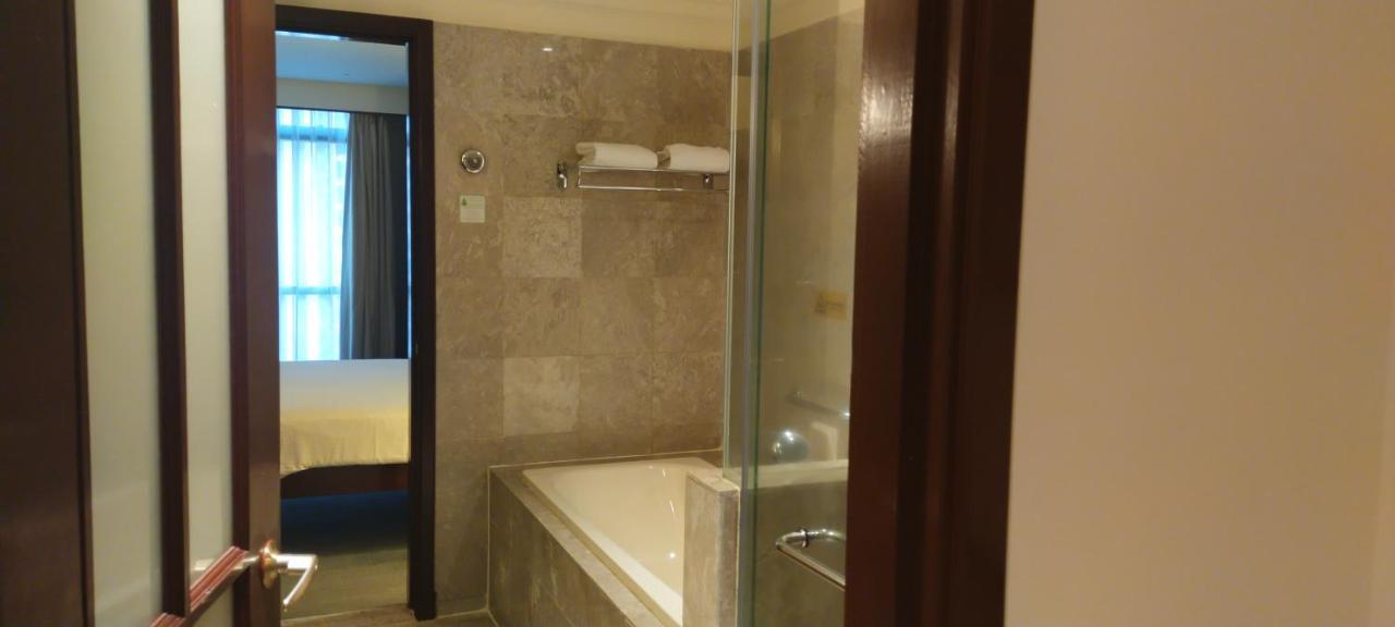 Bbs Suites At Times Square Kl Kuala Lumpur Esterno foto